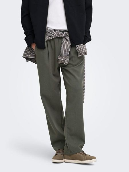 ONLY & SONS Spodnie dresowe w kolorze khaki rozmiar: L. Brązowe spodnie treningowe długie Only & Sons, l, bez wzorów, z dresówki. Za 129.95 zł.