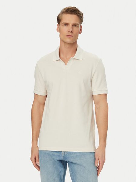 Calvin Klein Jeans Polo LV04RF215G Kremowy Regular Fit. Białe koszulki polo Calvin Klein Jeans, m, bez wzorów, z bawełny, bez kołnierzyka, bez ramiączek. Za 239.99 zł.
