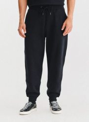 PAKO LORENTE - Spodnie dresowe w czarnym kolorze. Czarne spodnie materiałowe Pako Lorente, na co dzień, l, bez wzorów, z bawełny. Za 149.99 zł.