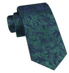 Elegancki i Modny Krawat Jedwabny - Alties - Granat z Zielonym Motywem Kwiatowym. Niebieskie krawaty i muchy Alties, bez wzorów, z jedwabiu. Za 115.00 zł.