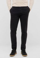 Męskie Spodnie jeansowe Mustang Style Daytona Chino Black Beauty 1016824 4185. Czarne spodnie materiałowe Mustang, l, bez wzorów, z jeansu. Za 219.99 zł.