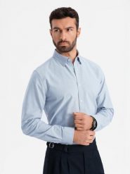 Elegancka męska koszula oxford z haftem – błękitna V1 OM-SHOS-0172 - XXL. Niebieskie koszule Ombre Clothing, l, z aplikacjami, z bawełny, bez kołnierzyka, bez ramiączek. W wyprzedaży za 109.99 zł.