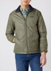 WRANGLER THE REVERSIBLE DEEP MĘSKA KURTKA DWUSTRONNA LICHEN GREEN W4D5YBX1X 112129119. Zielone kurtki Wrangler, m, bez wzorów, bez kaptura. Za 369.99 zł.