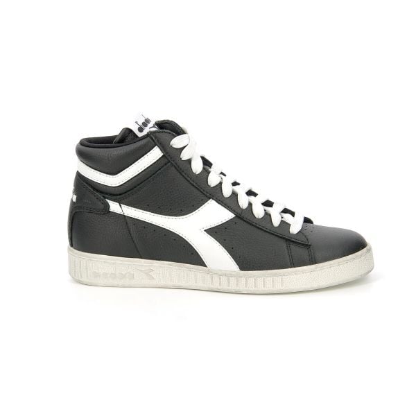 Trampki DIADORA GAME L HIGH WAXED. Czarne trampki Diadora, l, bez wzorów, bez zapięcia. Za 199.99 zł.