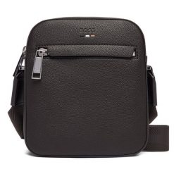 Saszetka BOSS. Brązowe torby na ramię Boss, bez wzorów, małe, bez dodatków. Za 449.99 zł.