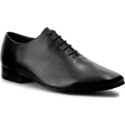 Półbuty GINO ROSSI - Donald MPC860-C36-0900-9900-0 99. Eleganckie półbuty marki Gino Rossi. W wyprzedaży za 299.00 zł.