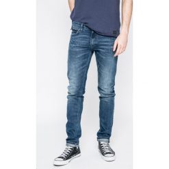 Lee - Jeansy Banshee Worn. Jeansy marki Lee. W wyprzedaży za 179.90 zł.
