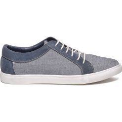 TRAMPKI MĘSKIE. Trampki marki TOP SECRET. W wyprzedaży za 129.99 zł.