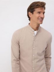 Koszula super slim z bawełny egipskiej - beżowy. Brązowe koszule Reserved, l, bez wzorów, z bawełny, bez kołnierzyka, bez ramiączek. W wyprzedaży za 79.99 zł.