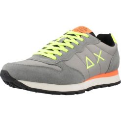 Buty SUN68 TOM FLUO NYLON Szary. Szare buty trekkingowe SUN68, bez wzorów, z nylonu, bez zapięcia. Za 362.99 zł.