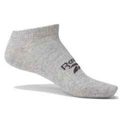 Skarpety stopki męskie Reebok ACTFO U INSIDE SOCK. Szare skarpety Reebok, bez wzorów. W wyprzedaży za 29.00 zł.