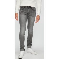 Levi's - Jeansy. Jeansy marki Levi's®. W wyprzedaży za 249.90 zł.