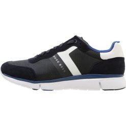 BOSS ATHLEISURE GYM RUNN Sneakersy niskie dark blue. Buty sportowe casual marki BOSS ATHLEISURE. W wyprzedaży za 575.20 zł.