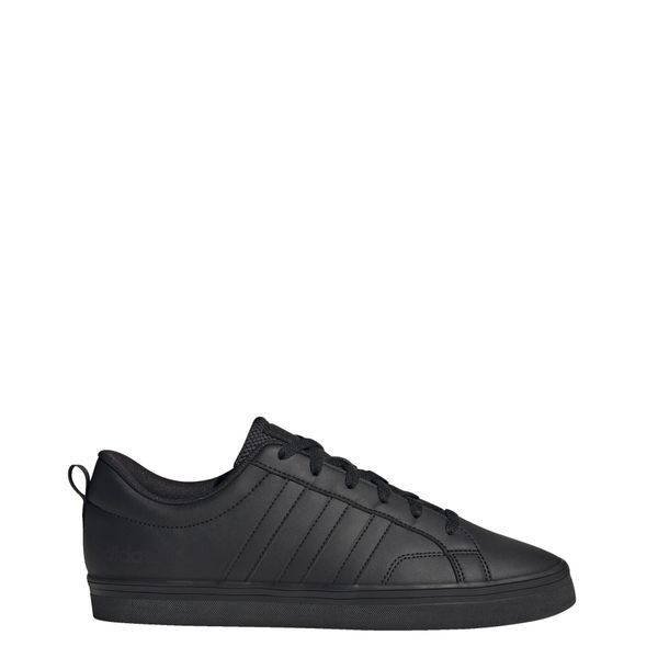 Buty męskie do chodzenia klasyczne Adidas VS PACE 2.0. Czarne sztyblety Adidas, bez wzorów, z gumy, bez obcasa, na płaskiej podeszwie, bez zapięcia. Za 239.00 zł.