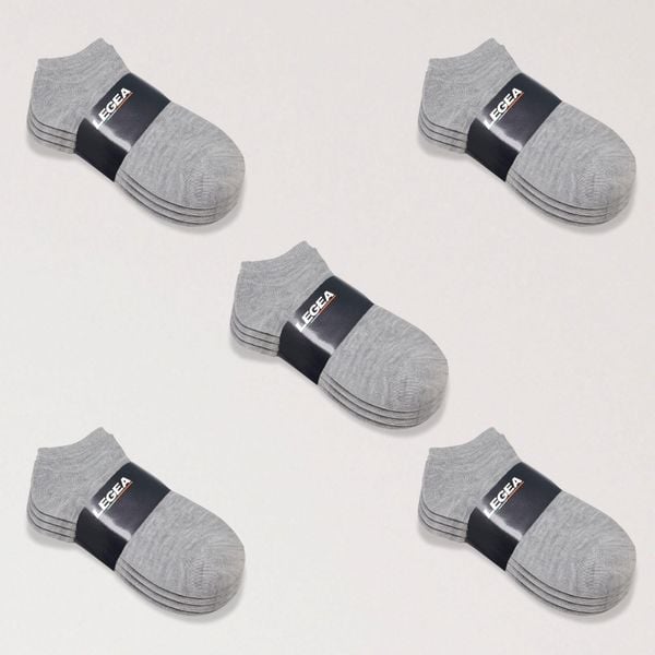 Techniczne skarpety treningowe Ghost - 25 par szare. Białe buty treningowe Legea, bez wzorów, z elastanu. Za 86.00 zł.