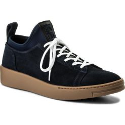 Sneakersy KENZO - F855SN136L56 Bleu Marine 76. Buty sportowe casual marki KENZO. W wyprzedaży za 629.00 zł.