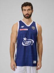 4F Koszulka meczowa replika wyjazdowa z sezonu 2025/26 męska 4F x Arka Gdynia - granatowa M. Niebieskie bezrękawniki 4F, m, bez wzorów, z materiału, bez kołnierzyka, bez ramiączek. Za 219.99 zł.