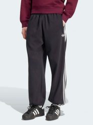 Adidas Spodnie dresowe w kolorze czarnym rozmiar: 3XL. Czarne spodnie treningowe długie Adidas, xl, bez wzorów, z dresówki. Za 209.95 zł.