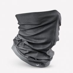 Komin turystyczny Quechua Hike 100. Czarne szaliki FORCLAZ, bez wzorów, z materiału. Za 22.49 zł.