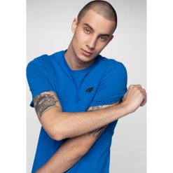 T-shirt męski TSM300 - kobalt. T-shirty marki 4F. Za 39.99 zł.