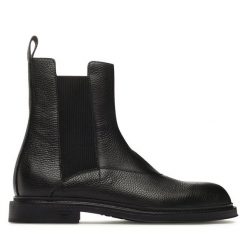 Sztyblety Emporio Armani. Czarne botki sznurowane Emporio Armani, bez wzorów, bez obcasa, bez zapięcia. Za 2,029.00 zł.