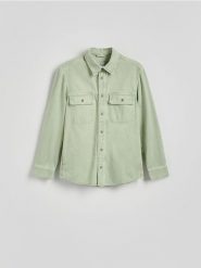 Denimowa koszula regular fit - zielony. Zielone koszule Reserved, l, bez wzorów, z denimu, bez kołnierzyka, bez ramiączek. W wyprzedaży za 109.99 zł.