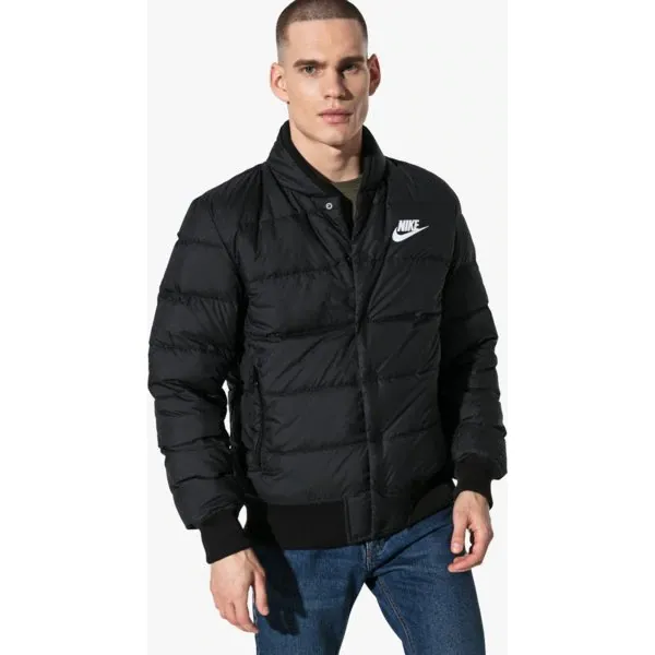 Nike Kurtka M Nsw Dwn Fill Bombr , czarny, rozmiar M. Czarne kurtki Nike, na zimę, m, bez wzorów, z materiału, bez kaptura. Za 569.99 zł.