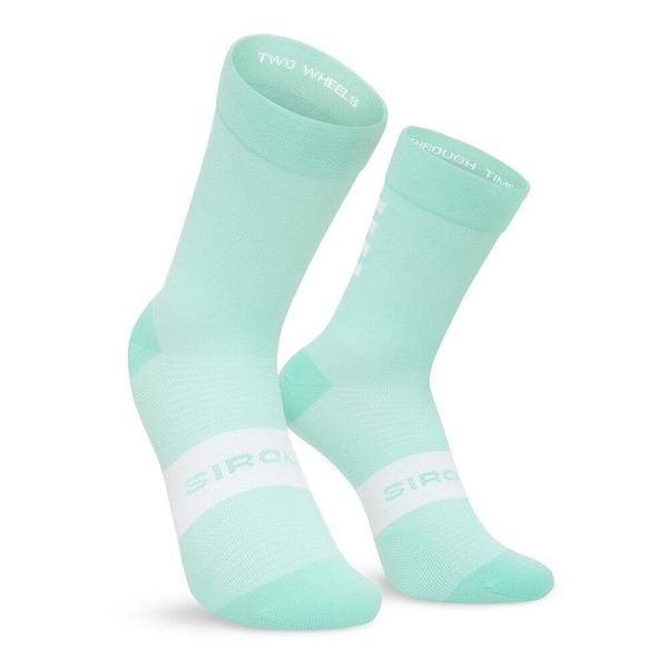 Skarpetki rowerowe Kolarstwo Siroko S1 Blue Aqua. Niebieskie skarpety SIROKO, bez wzorów. Za 67.00 zł.