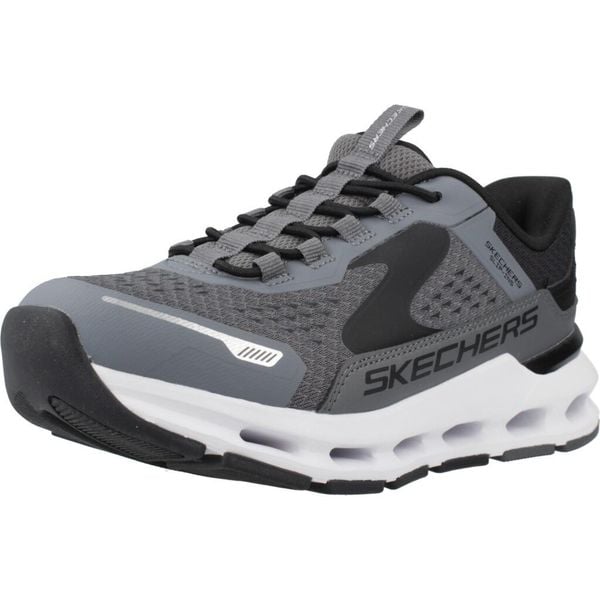 Buty SKECHERS GLIDE STEP PLUS VISTA LANE Szary. Szare buty trekkingowe Skechers, bez wzorów, z syntetyku, bez zapięcia. Za 280.99 zł.