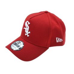 Czapka baseballowa Chicago White Sox. Białe czapki z daszkiem New Era, bez wzorów. Za 227.50 zł.