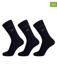 CR7 Skarpety (3 pary) w kolorze czarnym rozmiar: 40-46. Czarne skarpety CR7, bez wzorów. Za 43.57 zł.