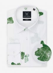 PAKO LORENTE – Biała koszula męska w zielone ryby P22SF-1X-028-B-S. Białe koszule Pako Lorente, m, bez wzorów, z bawełny, bez kołnierzyka, bez ramiączek. Za 79.99 zł.