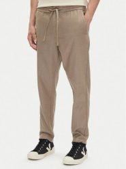 Mustang Spodnie materiałowe Milano 1016330 Szary Tapered Fit. Zielone spodnie materiałowe Mustang, m, bez wzorów, z bawełny. Za 279.99 zł.