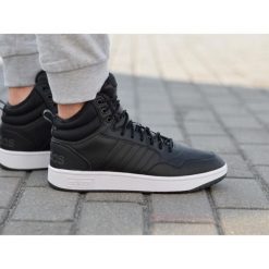 Buty lifestyle męskie Adidas Hoops 3.0 MID WTR GZ6679. Czarne buty sportowe casual Adidas, bez wzorów, bez zapięcia. W wyprzedaży za 289.00 zł.