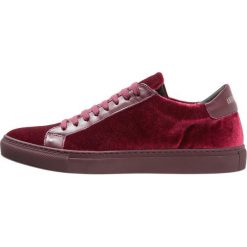 Antony Morato Sneakersy niskie bordeaux. Buty sportowe casual marki Antony Morato. W wyprzedaży za 463.20 zł.