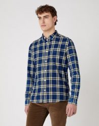 WRANGLER LS 1PKT BUTTON DOWN MĘSKA KOSZULA GOLDEN ROD W5A33TX1K 112130010. Koszule Wrangler, m, bez wzorów, bez kołnierzyka, bez ramiączek. Za 129.99 zł.