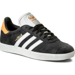 Buty adidas - Gazelle CQ2807 Carbon/Ftwwht/Reagol. Szare buty sportowe casual marki Adidas, z materiału. W wyprzedaży za 299.00 zł.