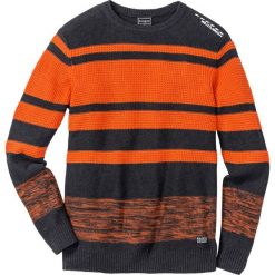 Sweter Regular Fit bonprix antracytowy melanż- ciemnopomarańczowy w paski. Swetry nierozpinane marki bonprix. Za 109.99 zł.