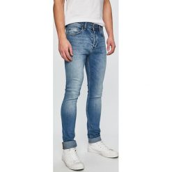 Versace Jeans - Jeansy. Jeansy Versace Jeans. W wyprzedaży za 479.90 zł.