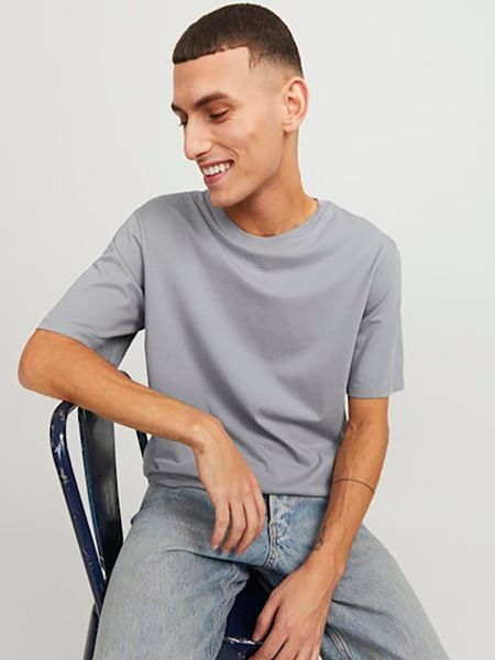 Jack & Jones Koszulka w kolorze szarym rozmiar: L. Szare bezrękawniki Jack & Jones, l, bez wzorów, z bawełny, bez kołnierzyka, bez ramiączek. Za 37.12 zł.