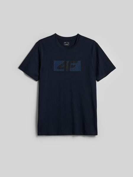 4F T-shirt regular z nadrukiem męski - granatowy M. Niebieskie t-shirty 4F, m, bez wzorów, z bawełny, bez kołnierzyka, bez ramiączek. Za 79.99 zł.