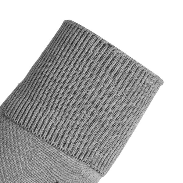 Skarpetki Uhlsport Team Pro Player. Czarne skarpety Uhlsport, bez wzorów, z tkaniny. W wyprzedaży za 36.50 zł.