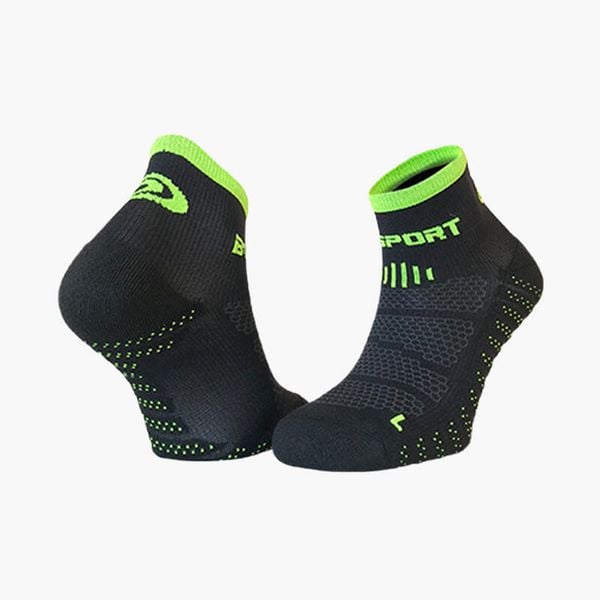 Skarpetki BV Sport scr one evo. Czarne skarpetki sportowe BV SPORT, bez wzorów. Za 115.99 zł.
