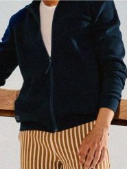 Bluza z długim rękawem - granatowy. Niebieskie bluzy bez kaptura Sinsay, l, bez wzorów, bez kaptura. W wyprzedaży za 13.99 zł.