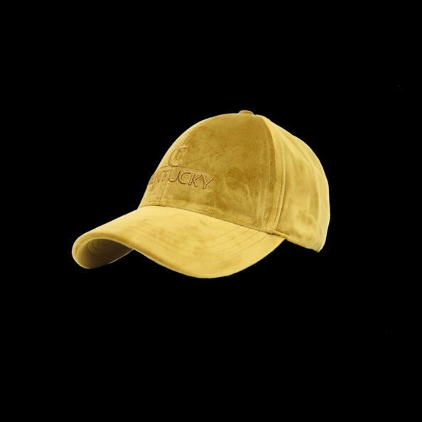 Aksamitna czapka Kentucky. Brązowe czapki zimowe KENTUCKY HORSEWEAR, bez wzorów. W wyprzedaży za 109.00 zł.