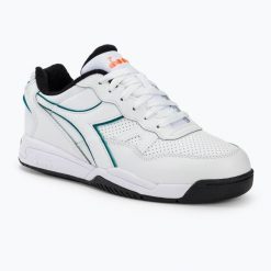 Buty Diadora Winner. Białe buty trekkingowe Diadora, bez wzorów, bez zapięcia. Za 339.99 zł.