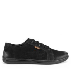 Półbuty Lasocki. Czarne eleganckie półbuty Lasocki, bez wzorów, bez obcasa, bez zapięcia. Za 179.99 zł.