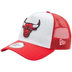 Czapka Trucker New Era NBA Chicago Bulls. Czarne czapki z daszkiem New Era, z aplikacjami, z bawełny. Za 129.99 zł.