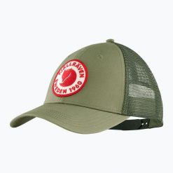 Czapka z daszkiem Fjallraven 1960 Logo Langtradarkeps. Zielone czapki z daszkiem Fjällräven, bez wzorów. Za 146.99 zł.