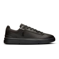 ON THE ROGER Advantage Black | Black Sneakersy męskie. Czarne buty sportowe casual On, bez wzorów, z jeansu, bez zapięcia. Za 549.99 zł.